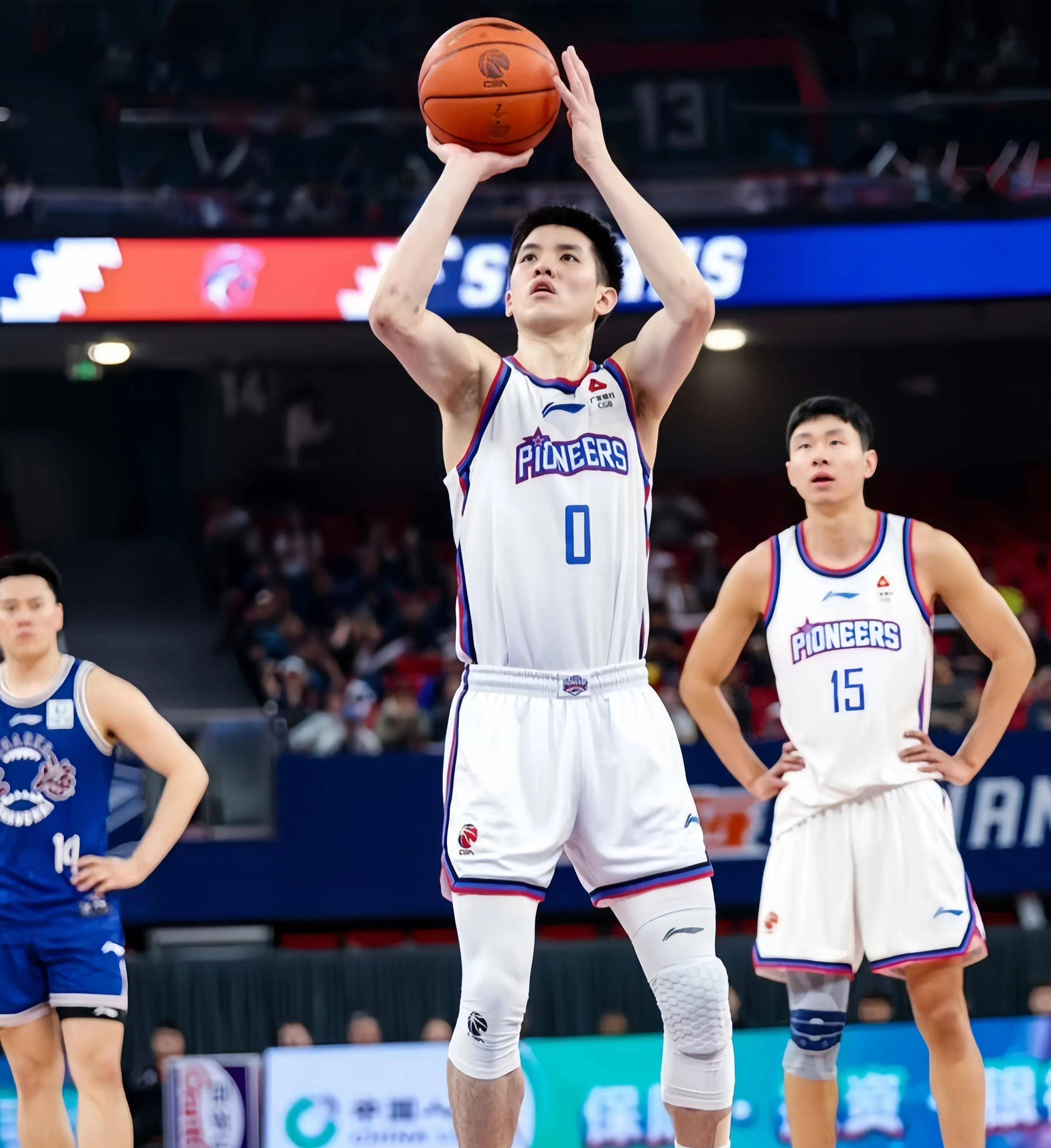 赛后本菲卡备战CBA季后赛，临场应变细节曝光，引发热议，医务组通报恢复的简单介绍-开云网址